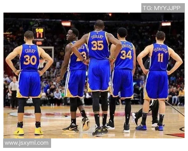 武汉篮球队阵地战解析:战术布局与球员配合的深度剖析 武汉篮球队阵地战解析:战术布局与球员配合的深度剖析