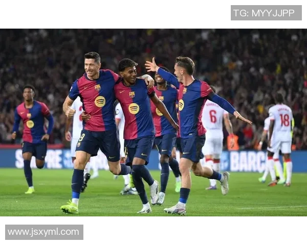 足球明星如何影响职业球队的表现与商业价值提升之路 足球明星如何影响职业球队的表现与商业价值提升之路