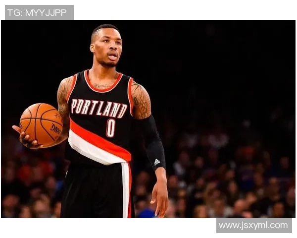 重庆篮球队防反体系解析:高效防守与快速反击的完美结合 重庆篮球队防反体系解析:高效防守与快速反击的完美结合