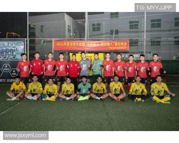 香港足球明星队莅临汕尾展开友谊赛共同推动足球文化交流与发展