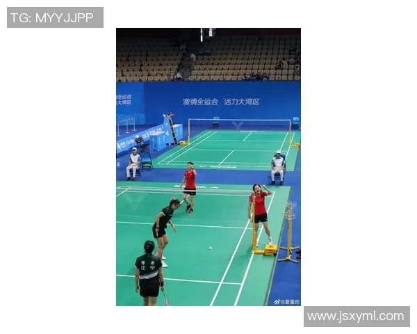 重庆羽毛球队在全国配合排行榜中荣登第六名展现实力与团队默契 重庆羽毛球队在全国配合排行榜中荣登第六名展现实力与团队默契